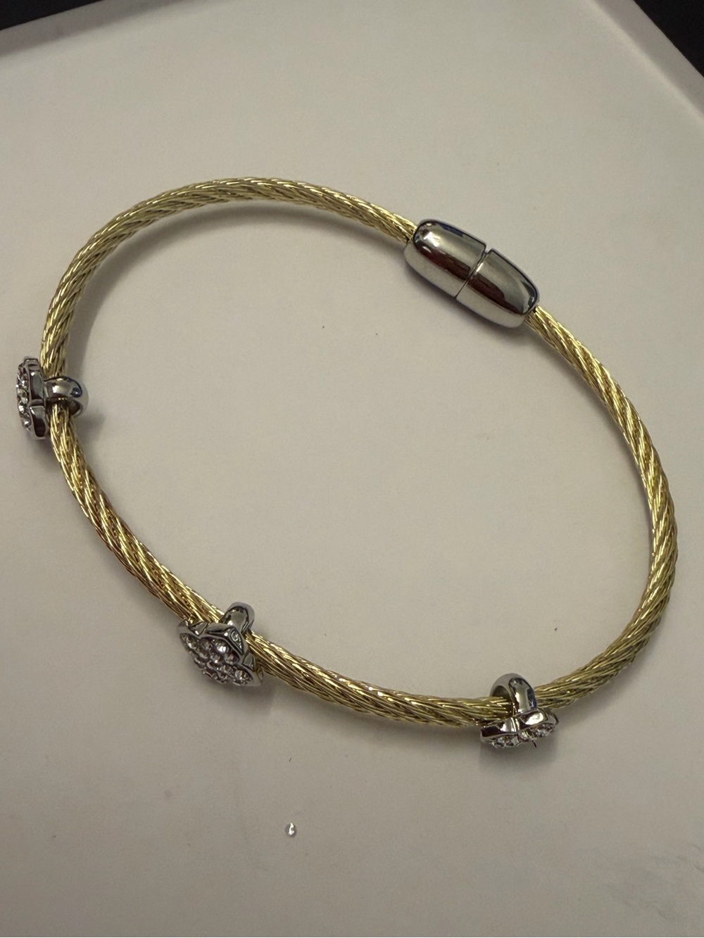 Freida Rothman: Magnetic Closure Bracelet NWT